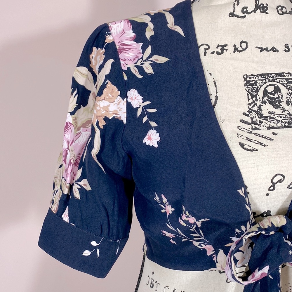 Majorelle Floral Tie-Front Crop Top - Picture 2 of 7